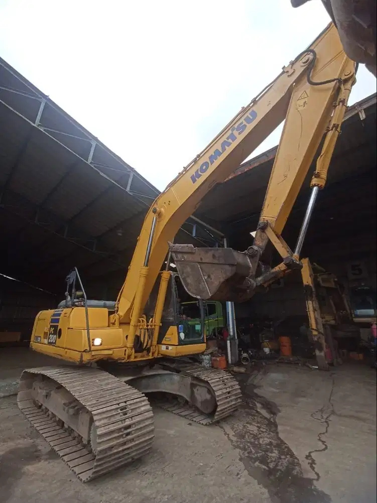 Exca 20T Komatsu PC200 SN CH.0066