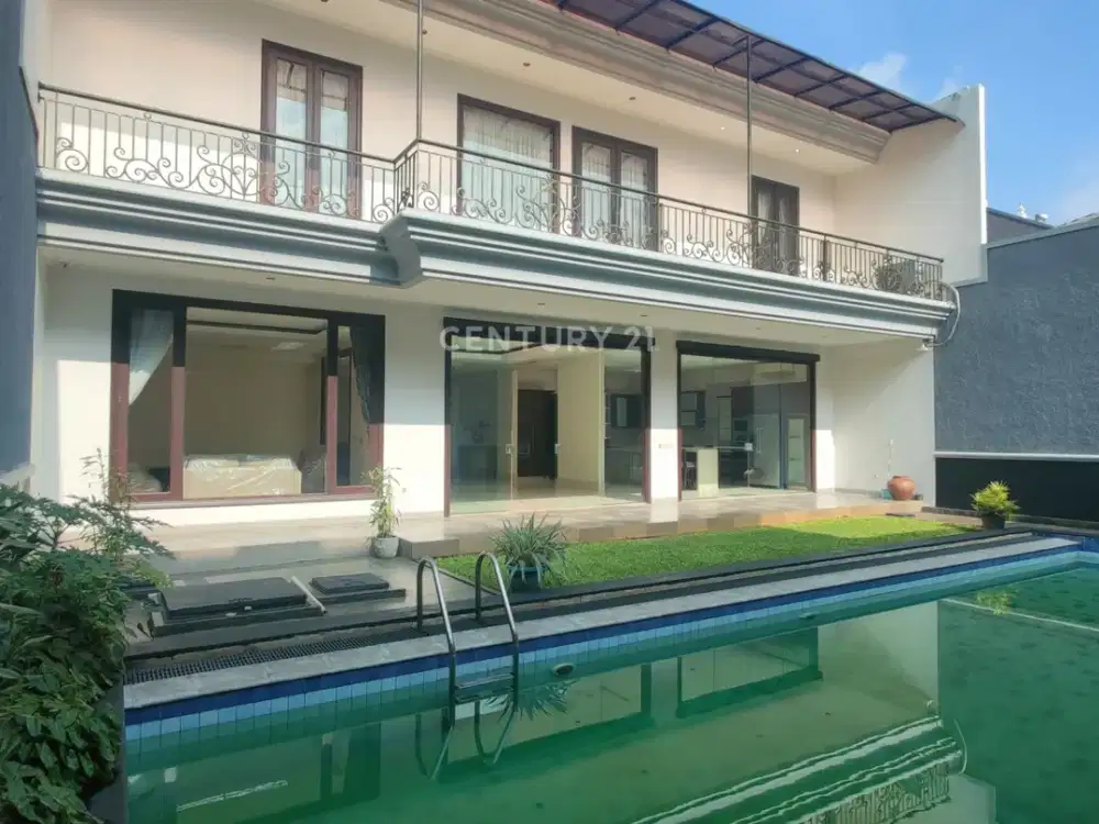 Dijual Rumah Siap Huni Dengan Pool Di Pondok Indah JakSel