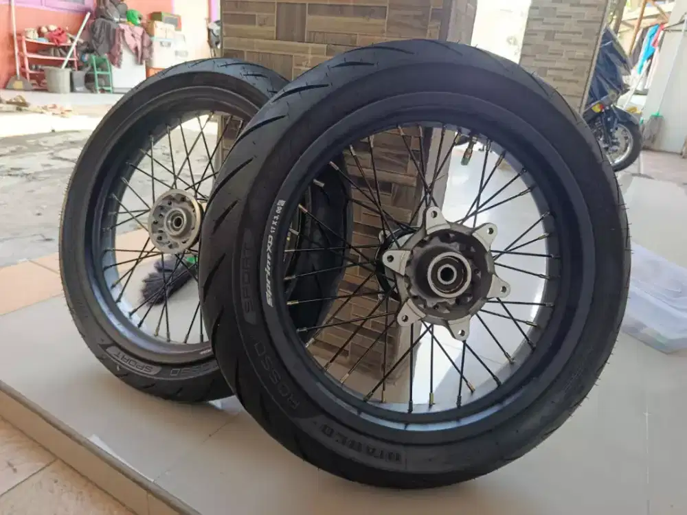 Velg sprint xd+ban pirelli diablo rosso bekas crf