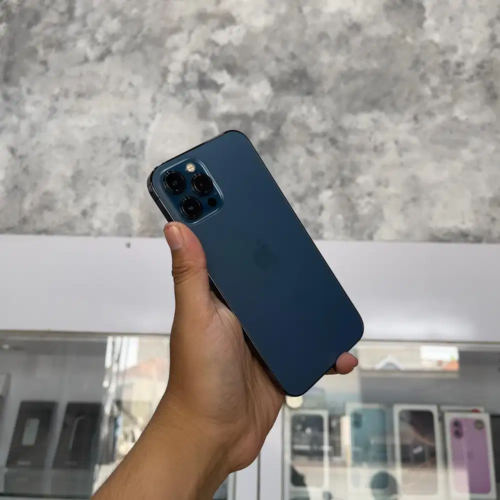 Iphone 12 Pro Max 128gb iBox mulus fullset original. TT juga bisa