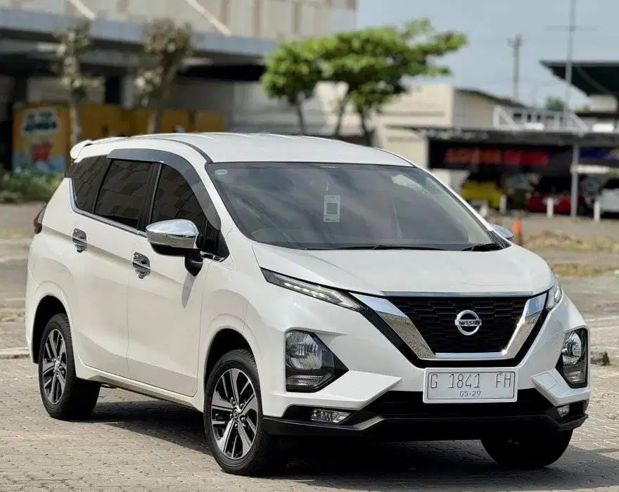 KM 50 All New Livina 2019 Automatic Plat H Istimewa Like New