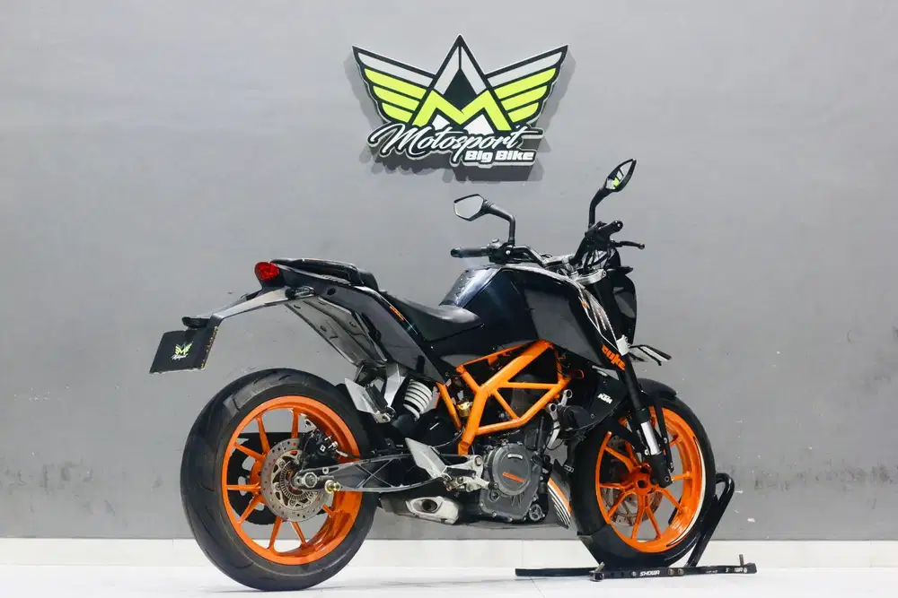 KTM Duke 250 Abs like new mesin sehat unit siap pakai aman nyaman