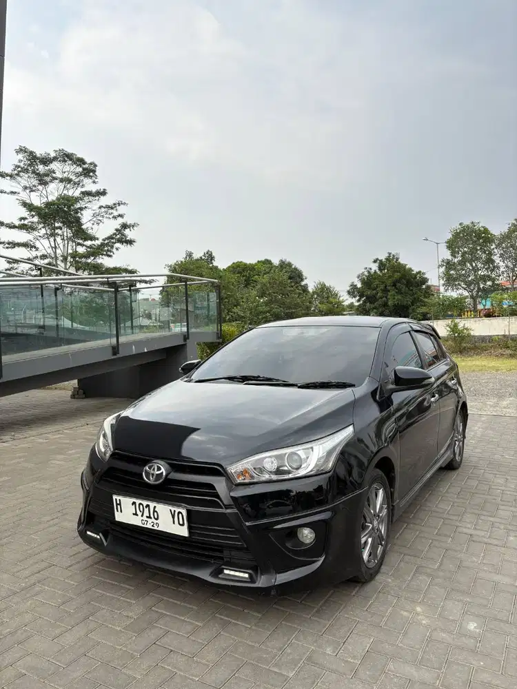 Toyota Yaris S TRD 2014