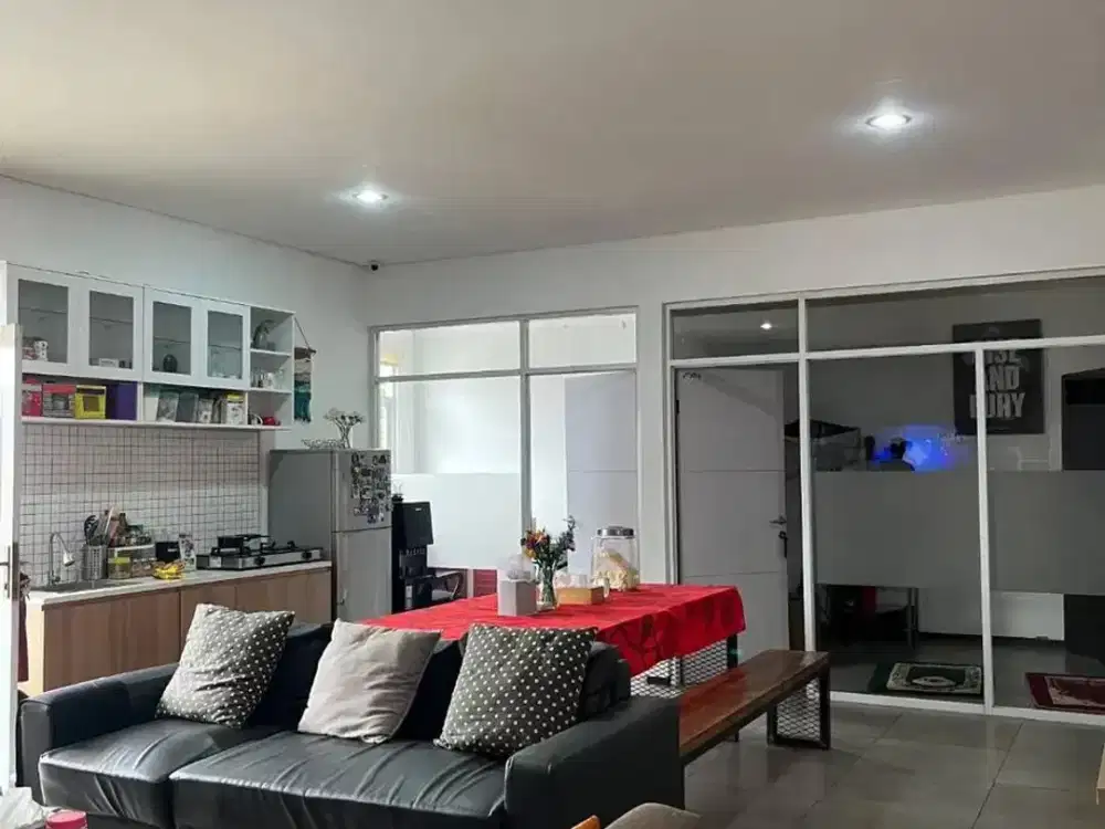 Dijual rumah Bangunan minimalis industrial burangrang lengkong buah batu