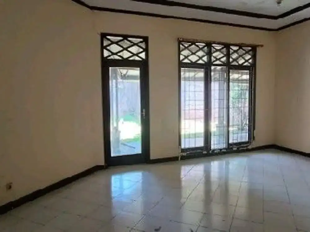 Rumah Hook Siap Huni di Perumahan Antapani dekat ke Griya Ref.05189