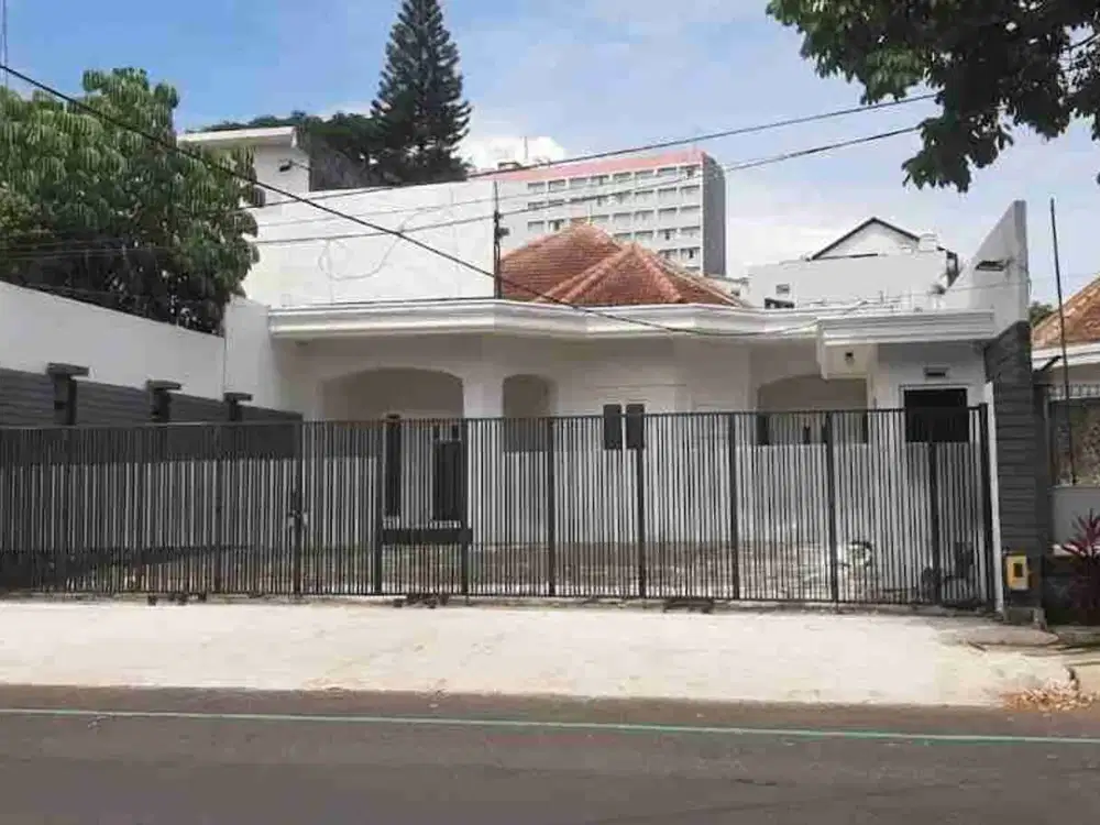 Disewakan Rumah tengah kota full furnish hanya untuk gereja