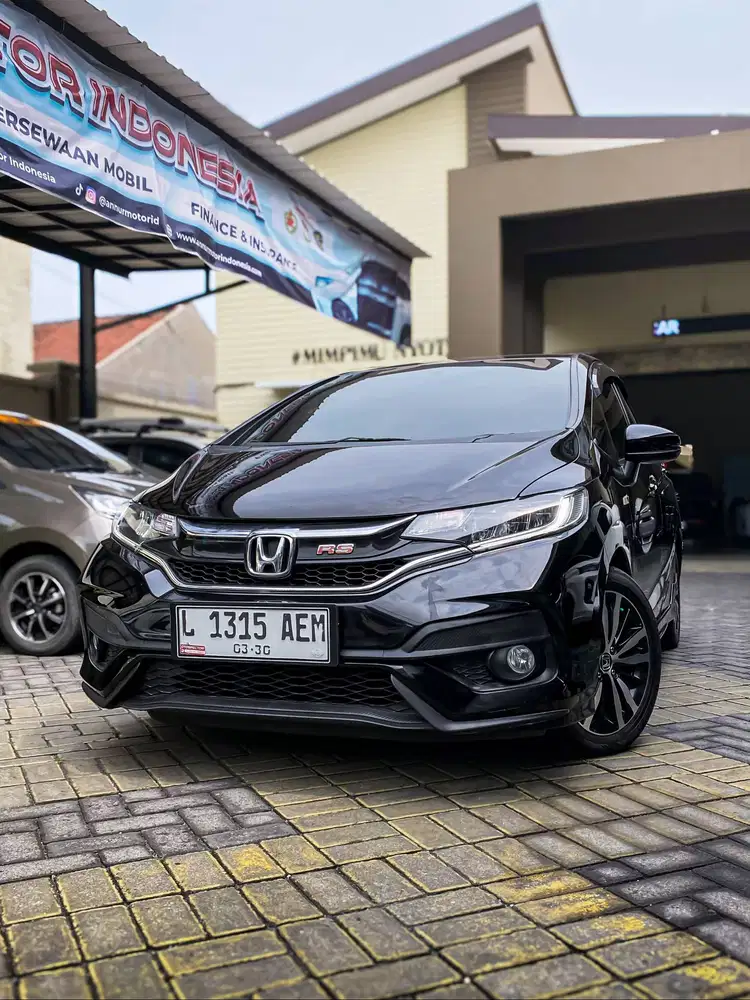 Harga Cash dan Kredit Paling Murah Jazz 1.5 RS CVT 2019