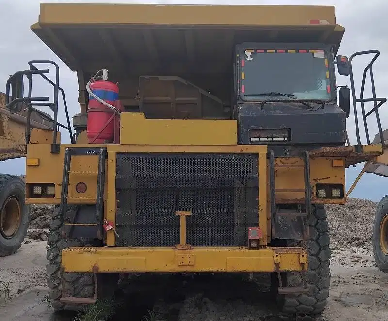 Rigid Dump Truck Caterpillar Model HD773 (sekelas HD465) Tahun 2015