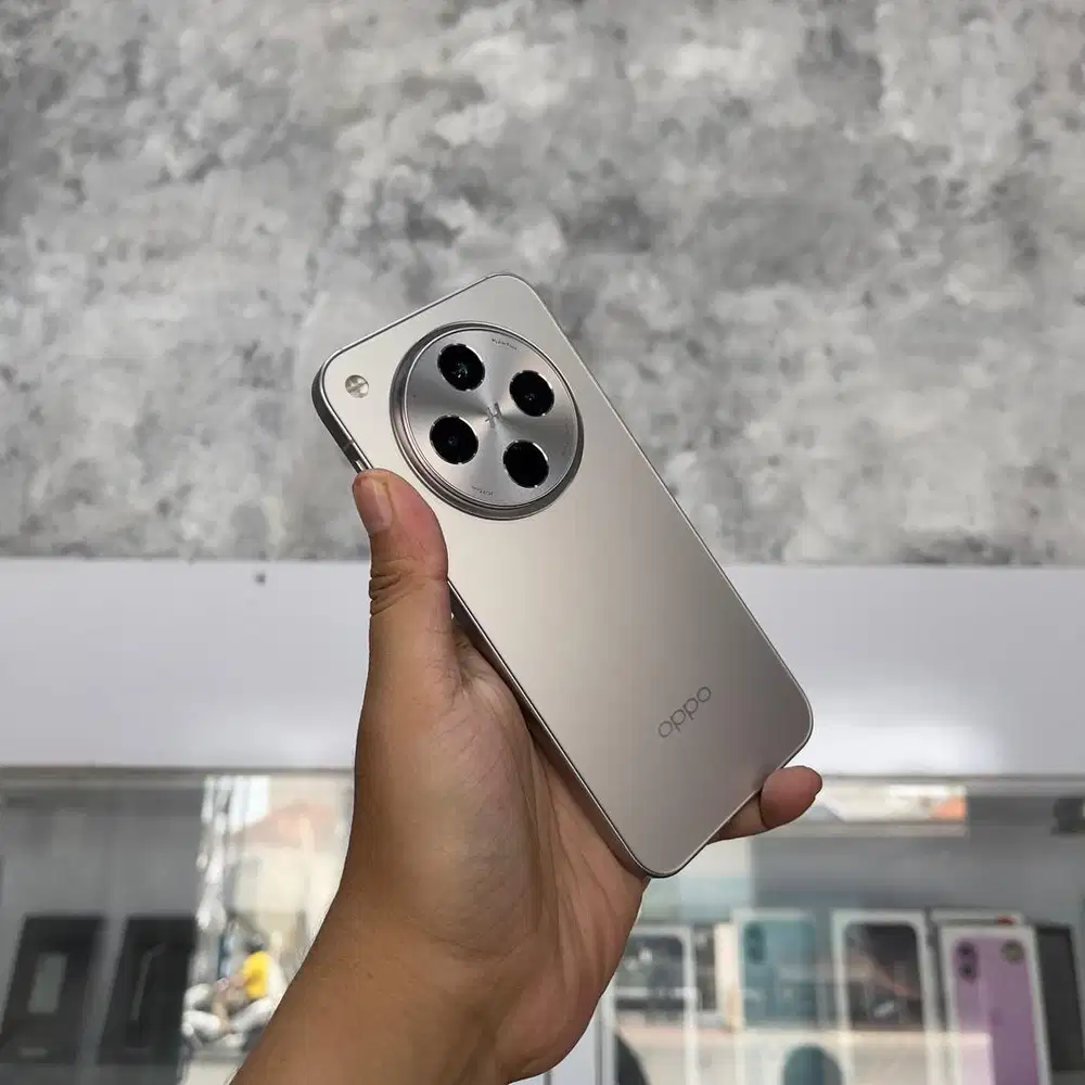 Oppo Find X8 5G 16/512 mulus fullset original. TT juga bisa