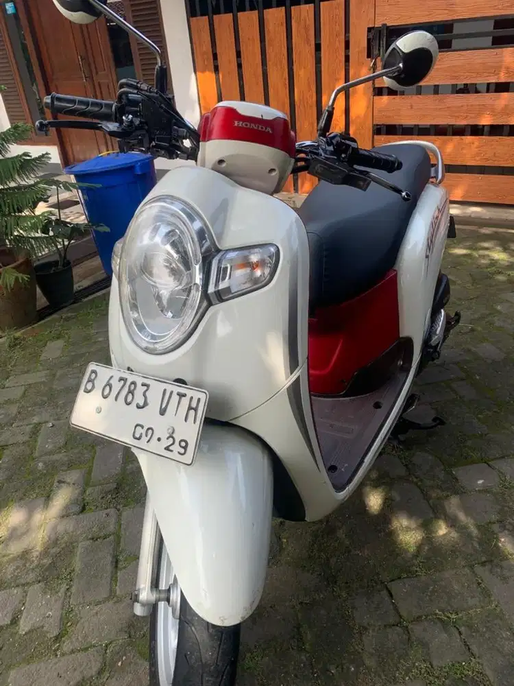 Honda Scoopy 2019