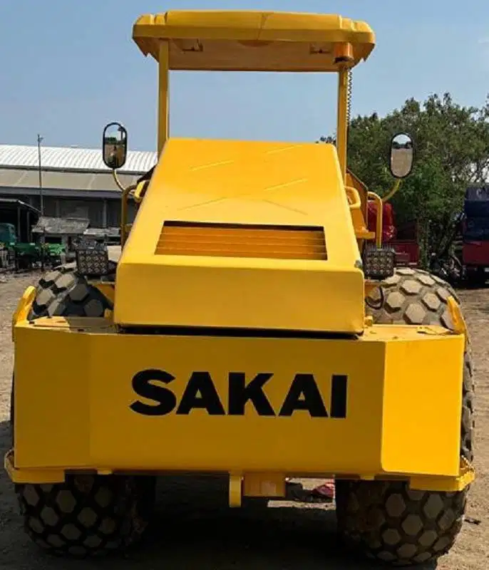 Dijual Compactor / Vibro Sakai SV515D-E tahun 2013