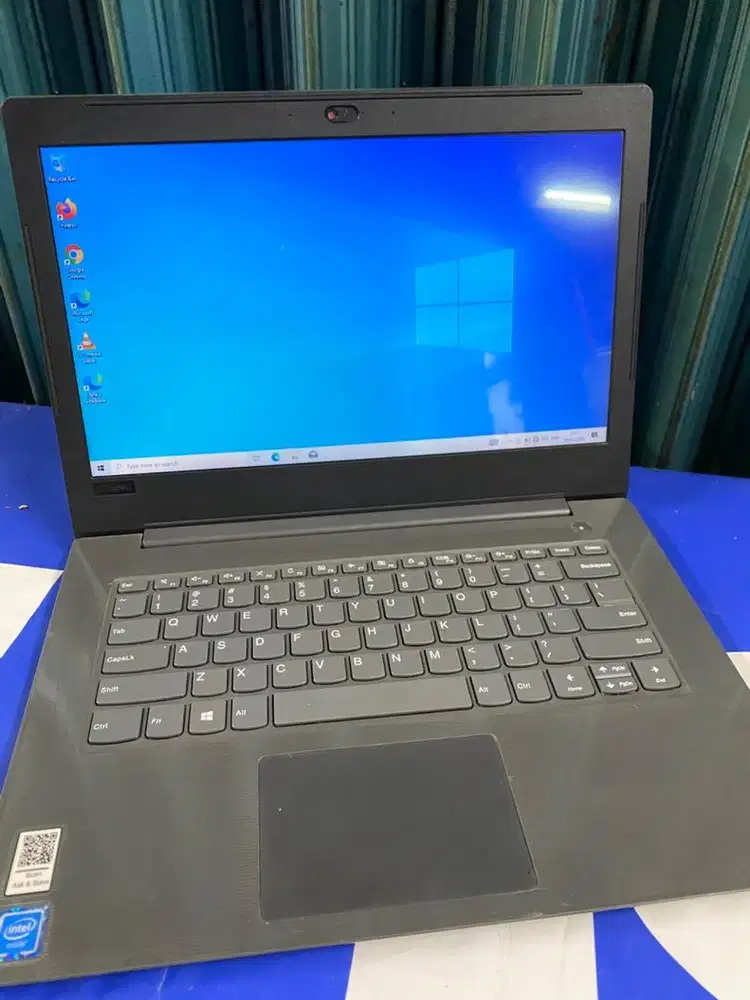 Laptop lenovo 81HM