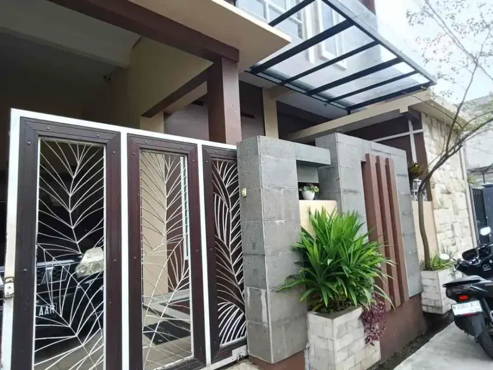 Dijual Rugi Rumah Mewah Suhat Dua Lantai Dekat UB Dan POLINEMA