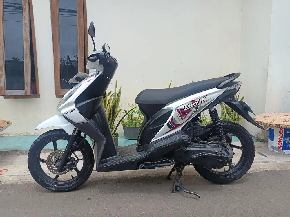 For sale beat karbu 2010 lengkap bagus