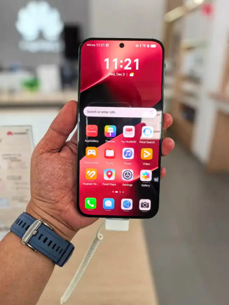 HUAWEI PURA 80 FREE WATCH FIT 4 PRO