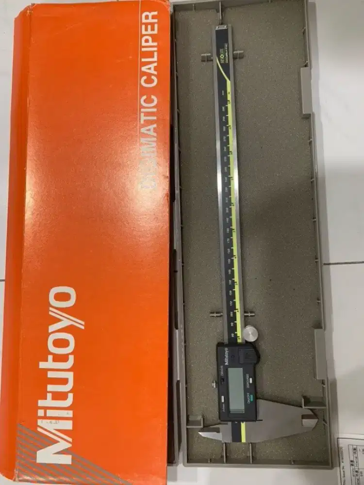 Mitutoyo Absolute Digimatic Caliper 300mm jangka sorong digital alat