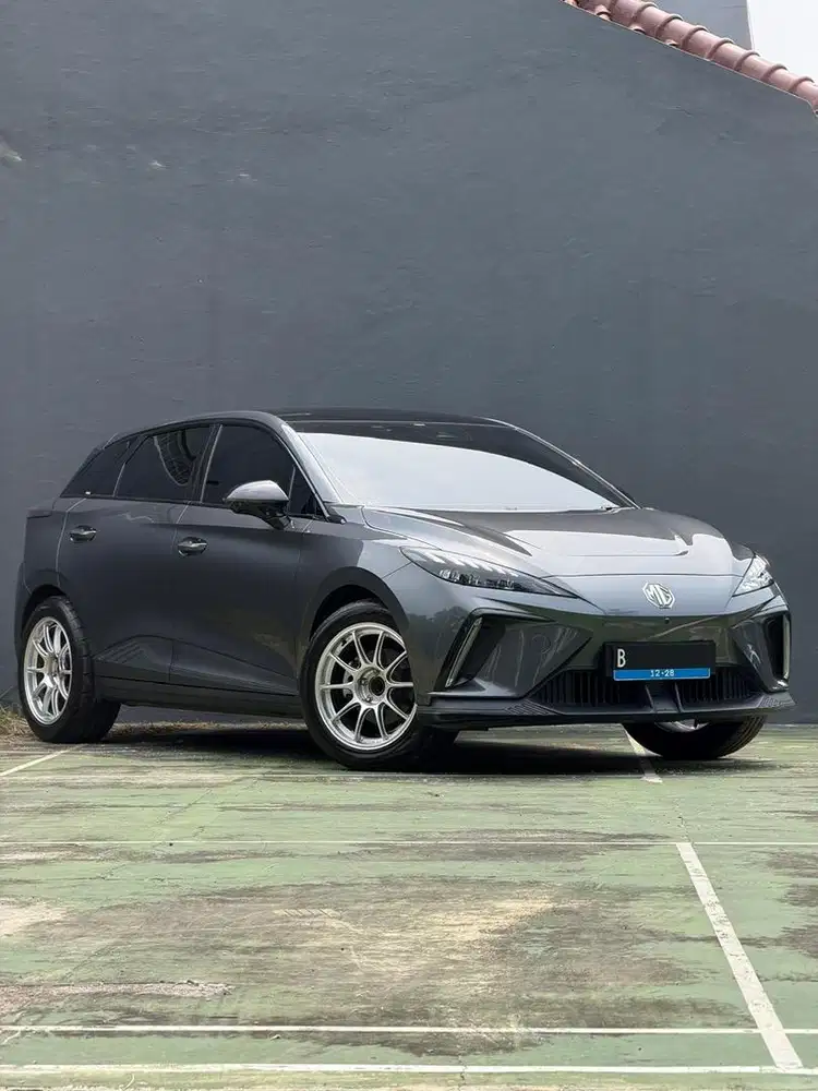 HARGA CASH! Km 30rb! MG 4 EV CBU 2023 pemakaian 2024