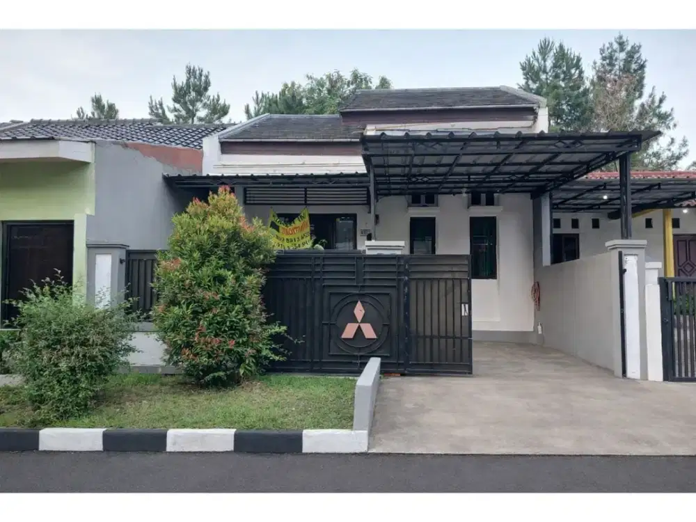 DISEWA RUMAH TAHUNAN FURNISH SIAP HUNI BAGUS STRATEGIS HARGA NEGO SENTUL CITY