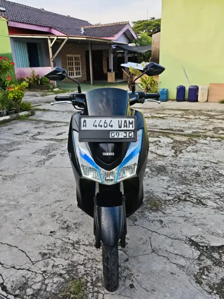 YAMAHA LEXY 2018
