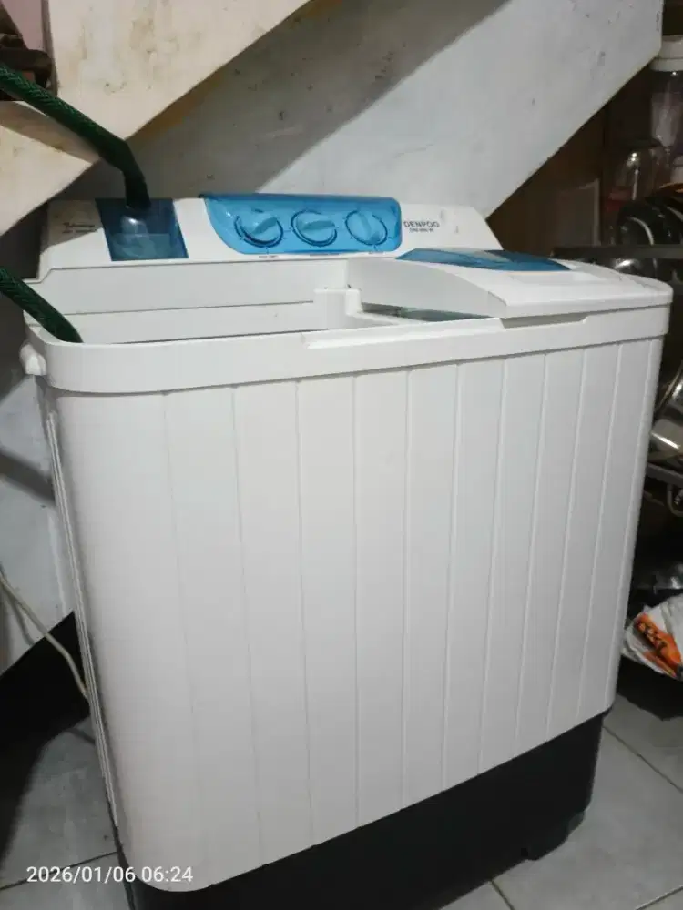 Mesin Cuci Denpoo 2 Tabung DW 898 W