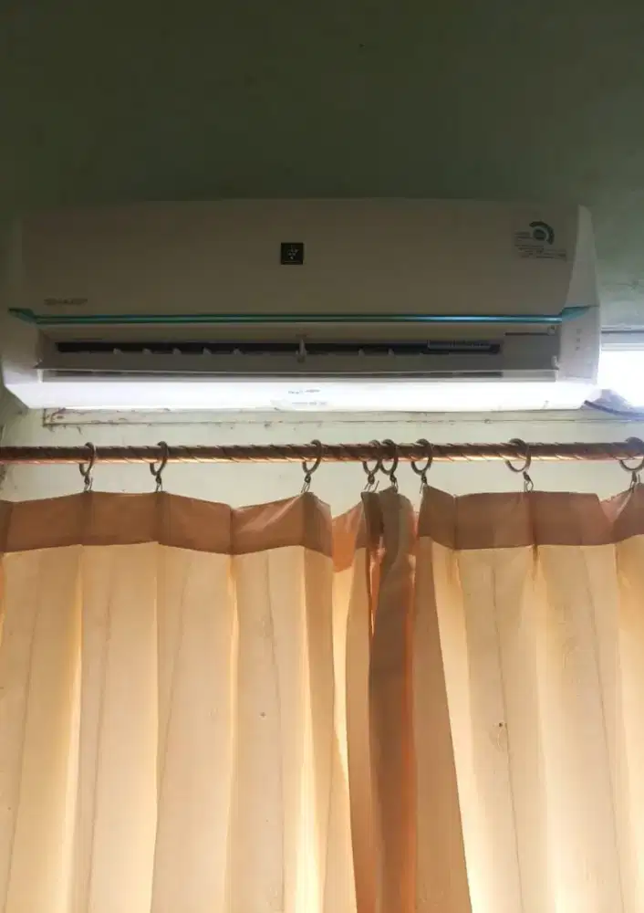 AC Sharp Thailand setengah peka