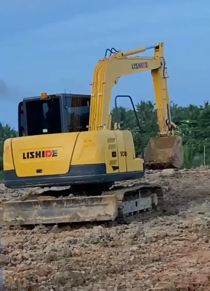 Dijual Excavator Mini.