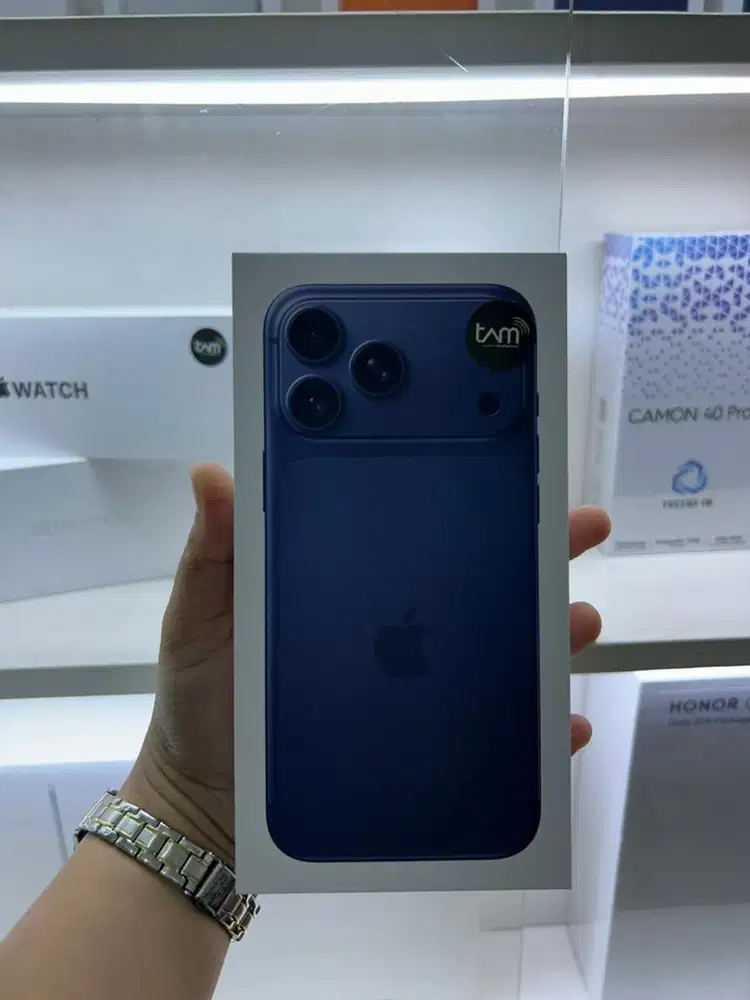 Iphone 17 pro 256 blue