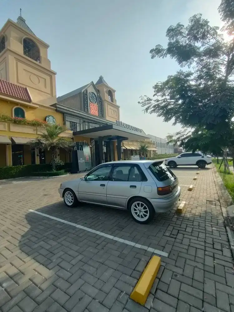 Starlet Kapsul tahun 1993 S.E 1.3