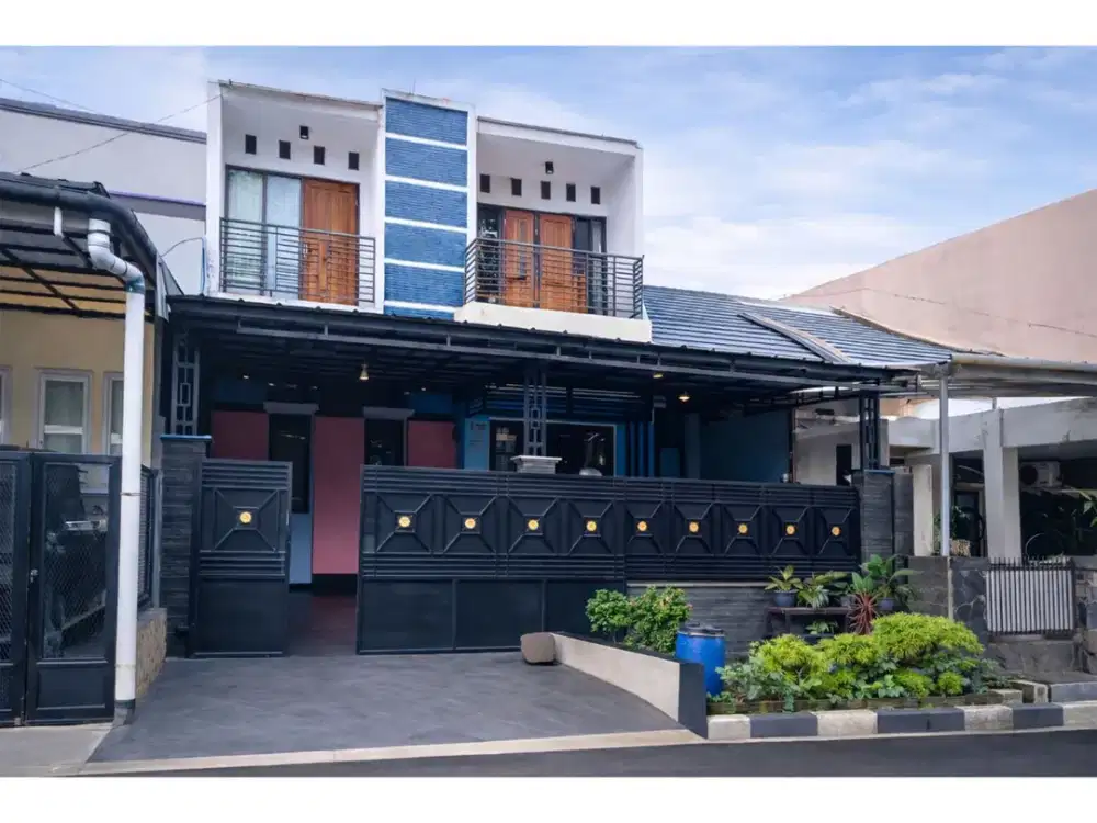 DIJUAL RUMAH 2 LANTAI BAGUS SIAP HUNI STRATEGIS HARGA NEGO SENTUL CITY