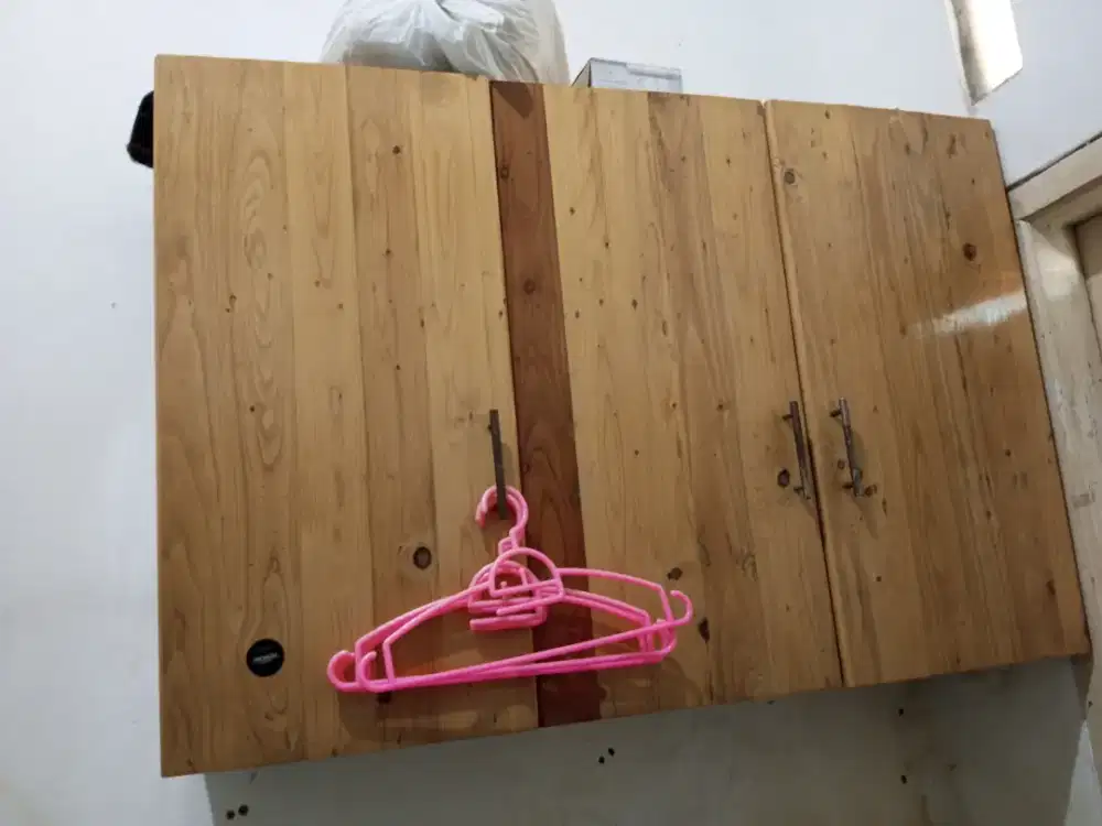 Lemari kayu jati belanda 3 pintu