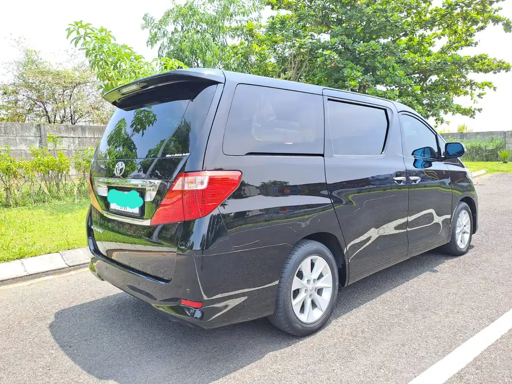 Toyota Alphard G premium sound AT 2010