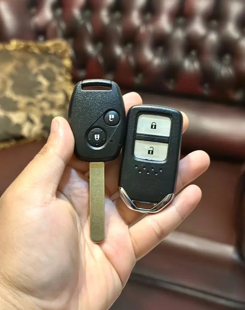 Layanan kunci remot mobil dan smartkey mobil
