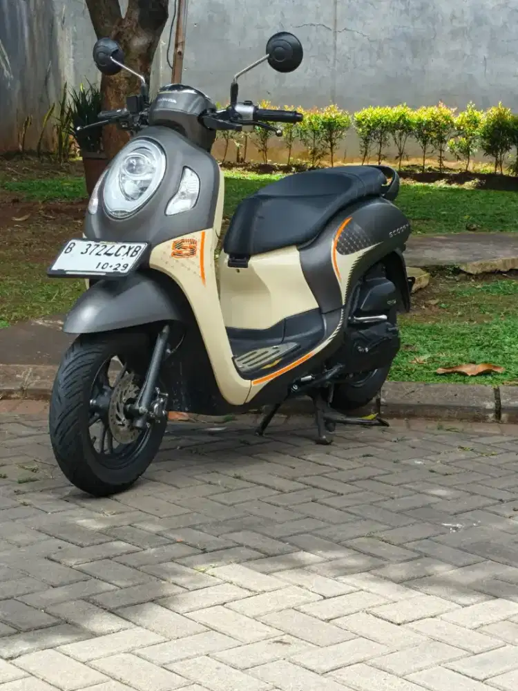 Dijual Honda Scoopy 2024