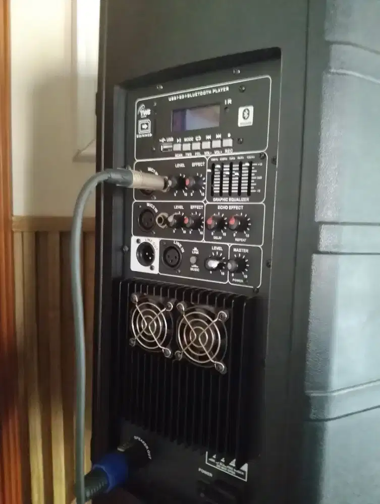 Speker aktif CELEBRES 17 Inc