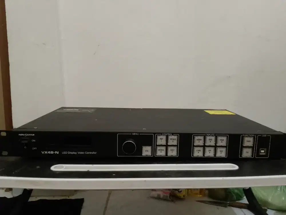 Prosessor LED Videotron Novastar VX4S-N