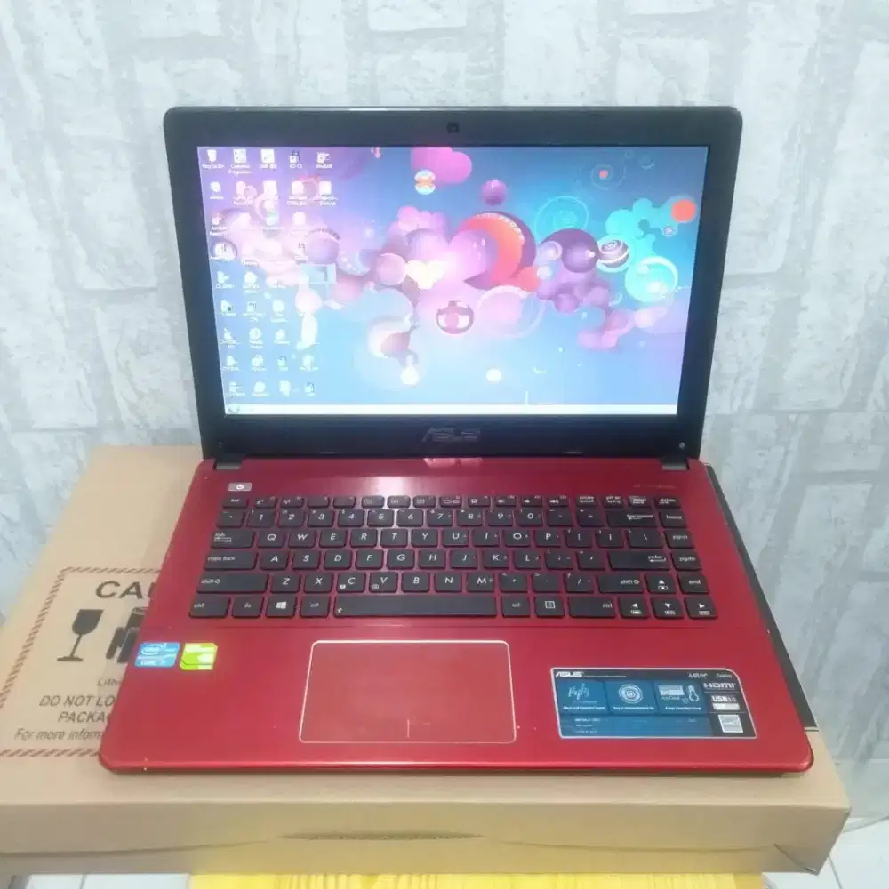 Laptop ASUS Slim + Dual VGA Nvidia Geforce + Batre Awet + Sto 500 Gb