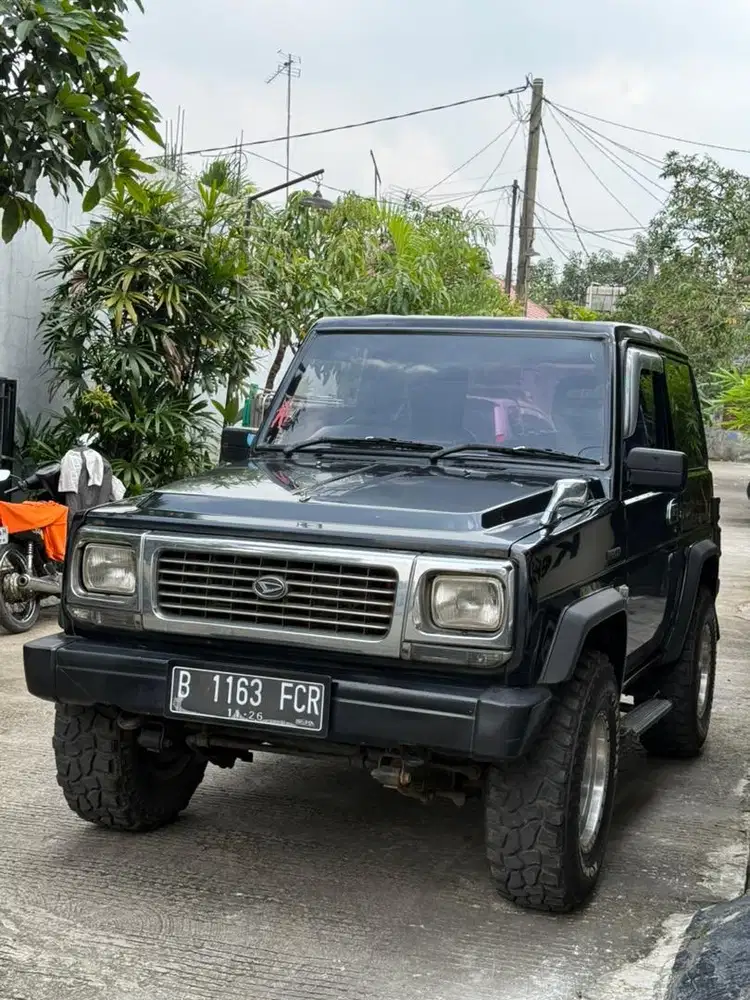 Daihatsu Feroza tahun 95