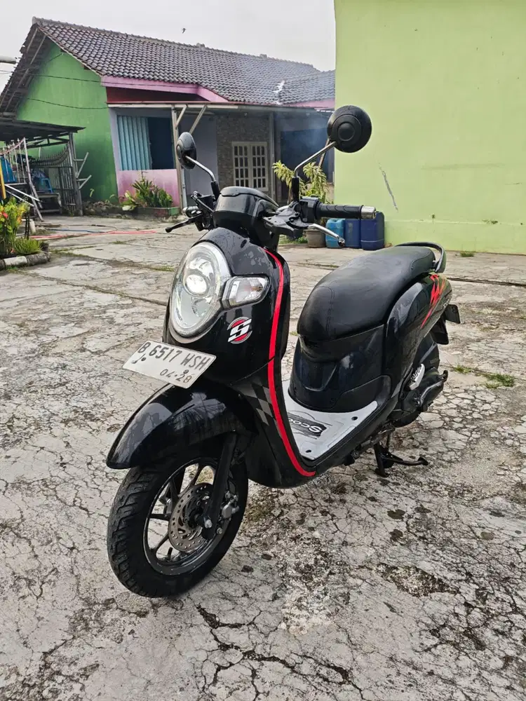 MAHAR HONDA SCOOPY 2018