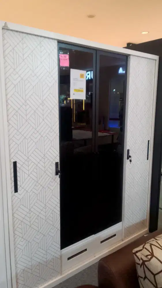 segampang itu cicilan lemari 4 pintu di home credit mulai 400 ribuan