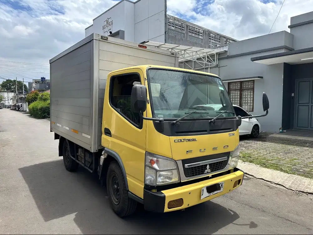 Truk Engkel Box 2019 colt diesel mitsubishi cde cdd canter fuso FE71 L