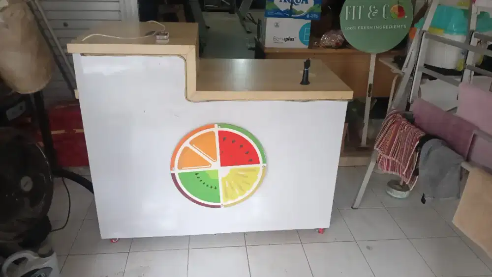 Booth Jual Makanan/Minuman Kond 98%