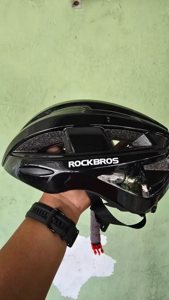 Helm Sepeda Rockbros Hitam+Lampu