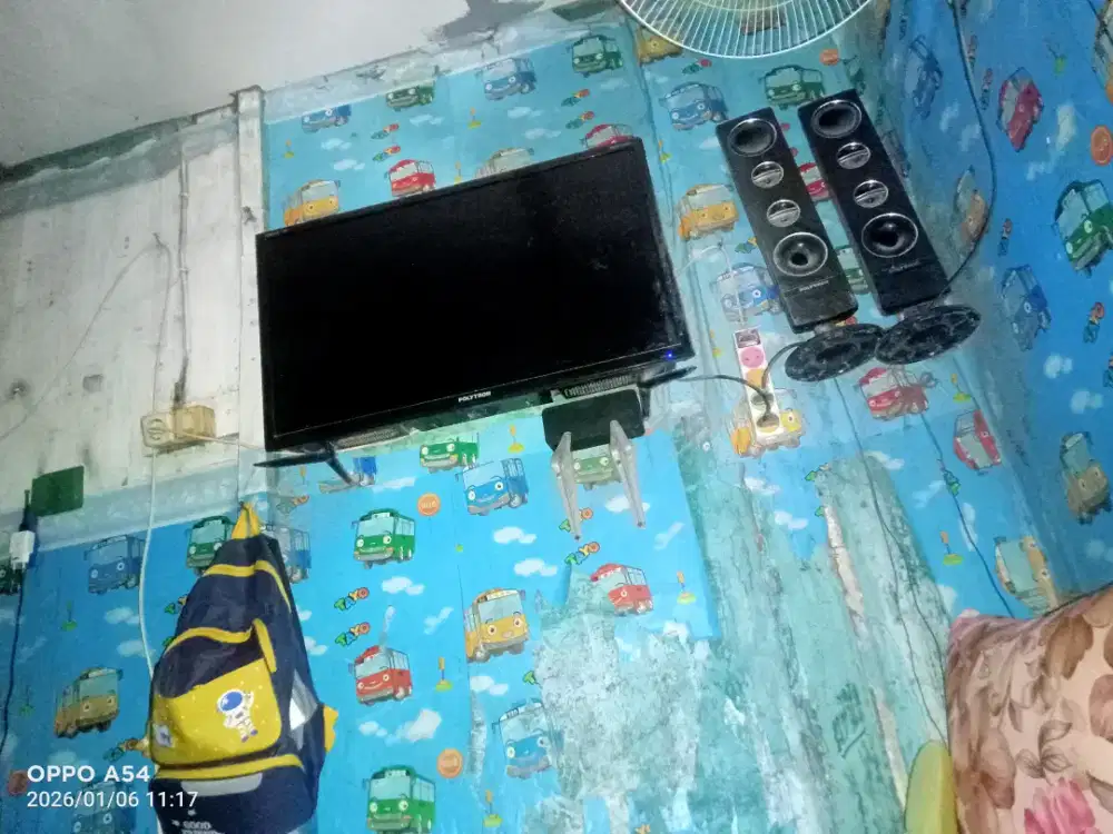 Tv LED Polytron 32inch