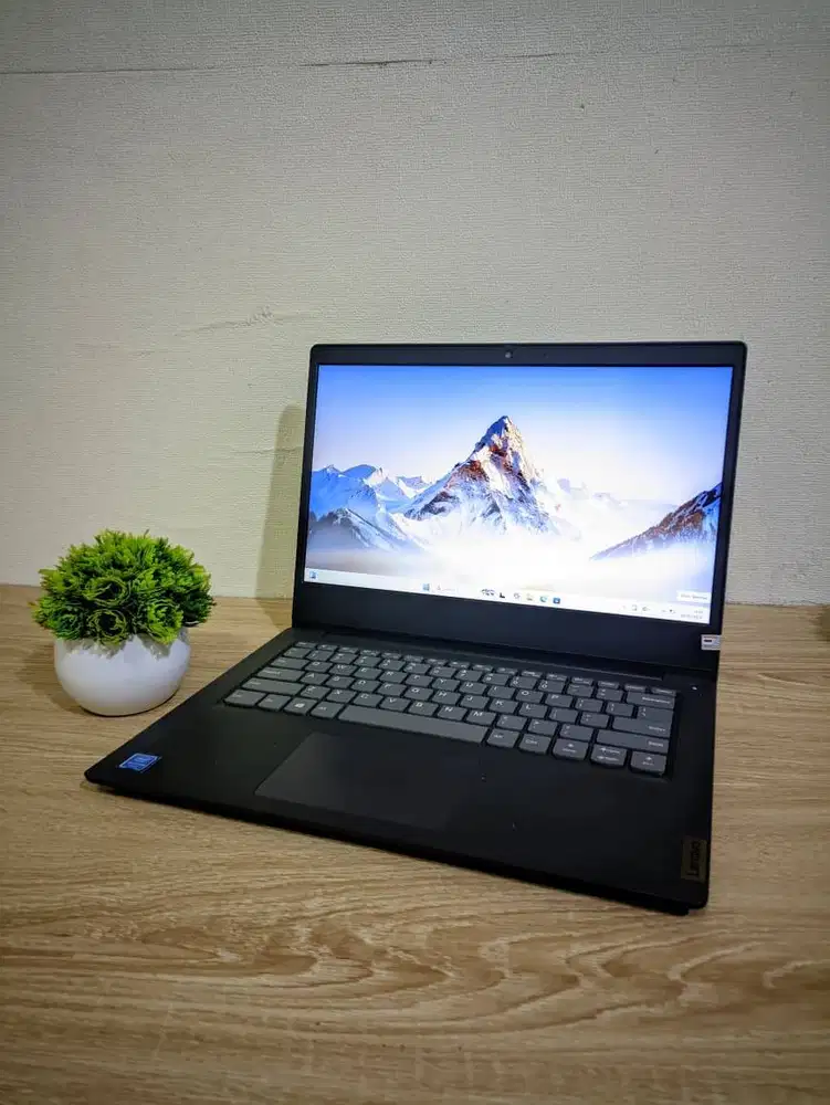 LAPTOP LENOVO IDEAPAD 3-81WH Intel Celeron N4020 RAM 4GB SSD 256 GB