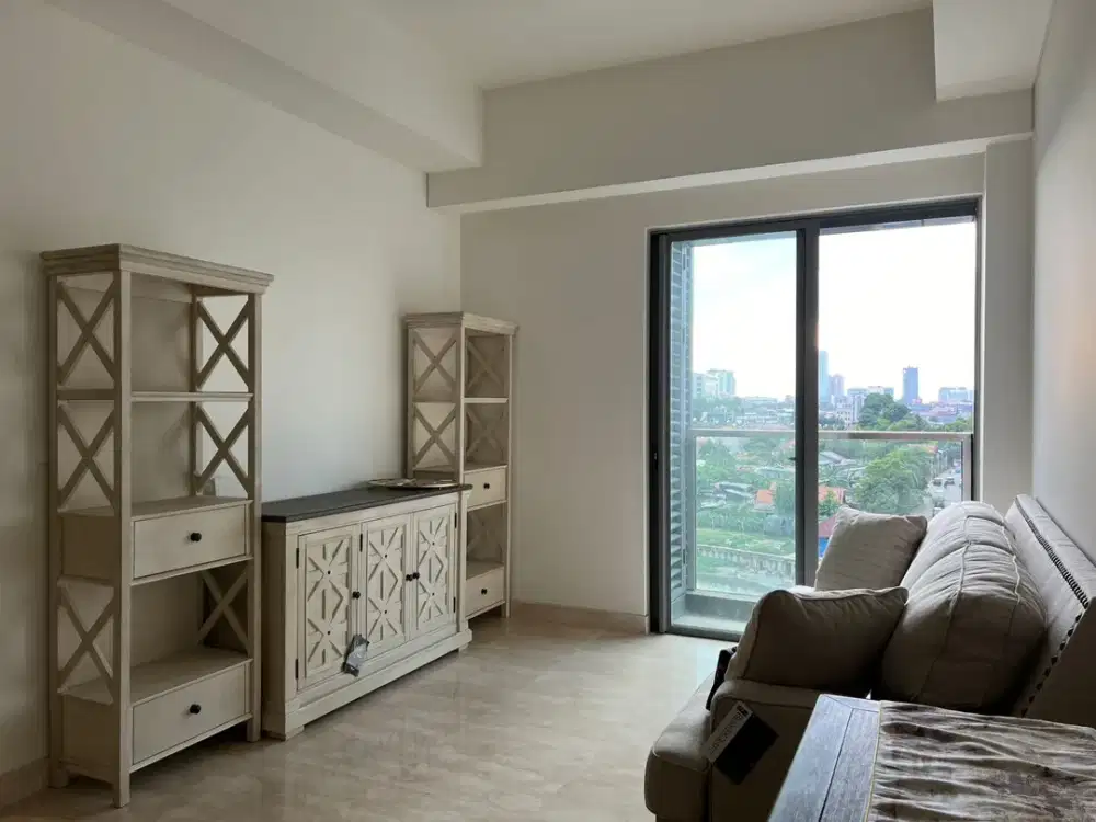 Apartemen 57 Promenade 1BR Bergengsi Tengah Kota Kondisi Baru