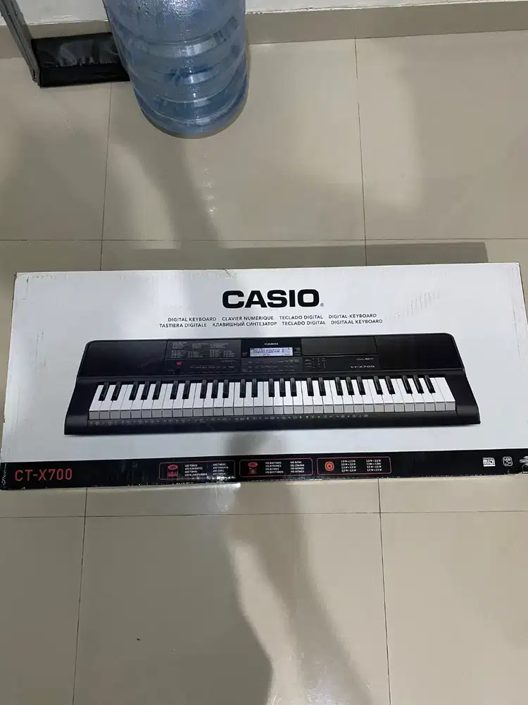 Keyboard Casio CT-X700