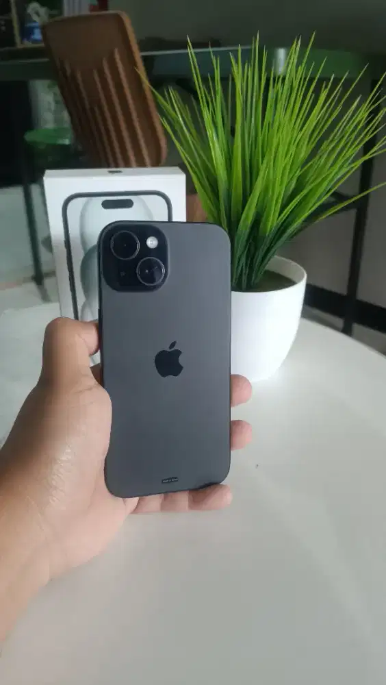 iPhone 15 128 gb Basic Ex Ibox