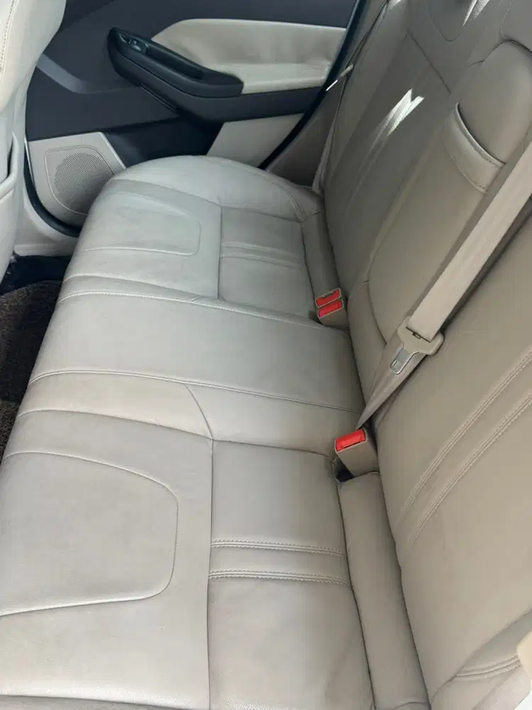 Ford Focus 2012 titanium low km 50rb