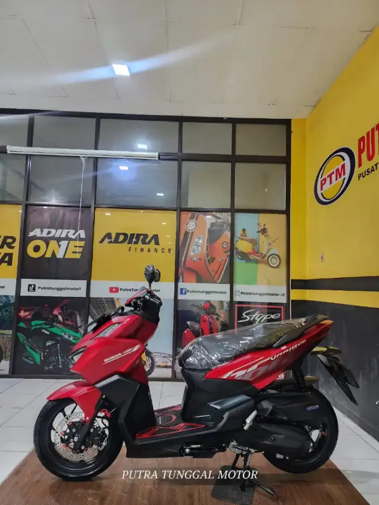VARIO 160 CBS TAHUN 2024(PUTRA TUNGGAL MOTOR)