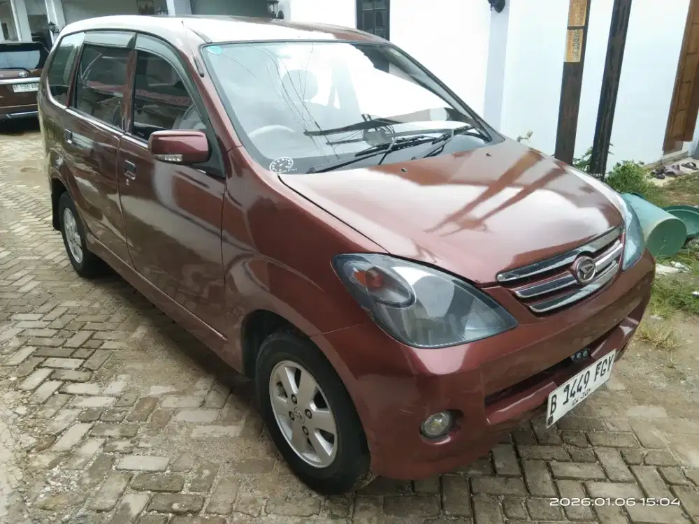 Xenia Li 2005 pajak hidup